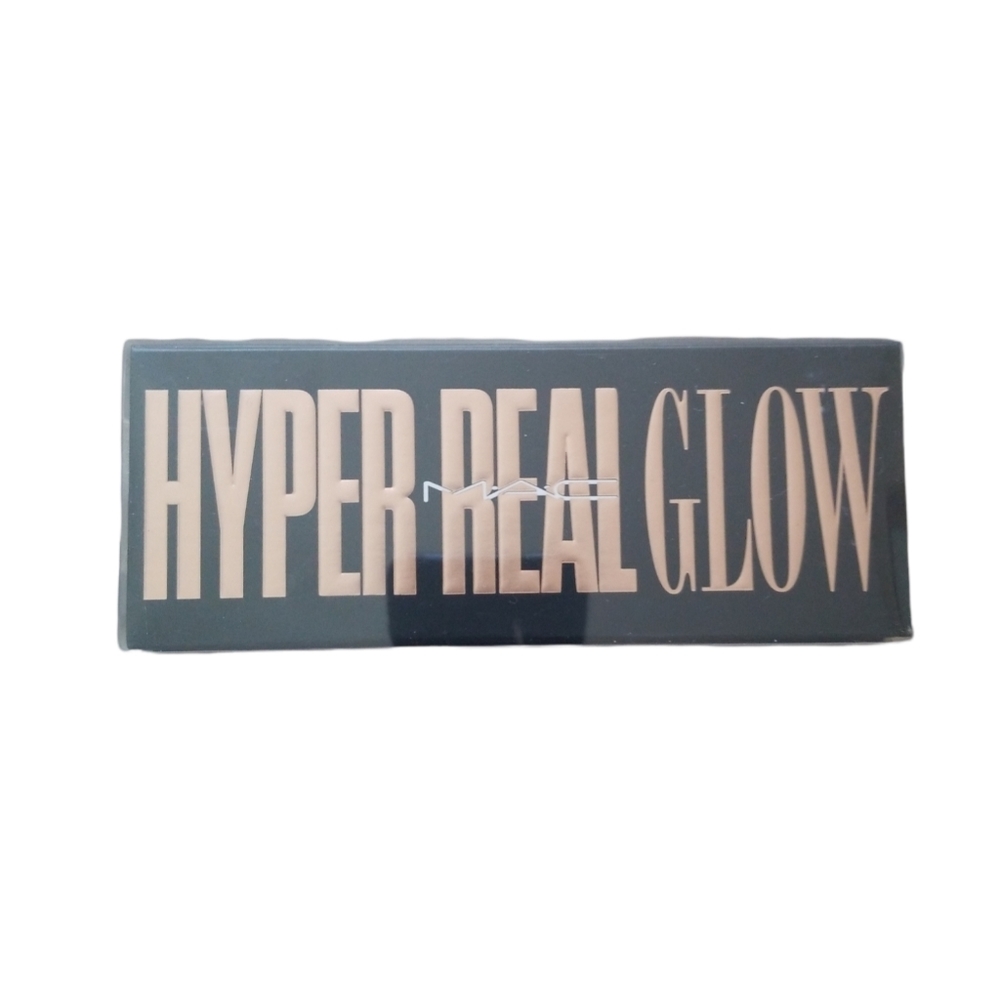 NWT MAC Three Highlighters Palette